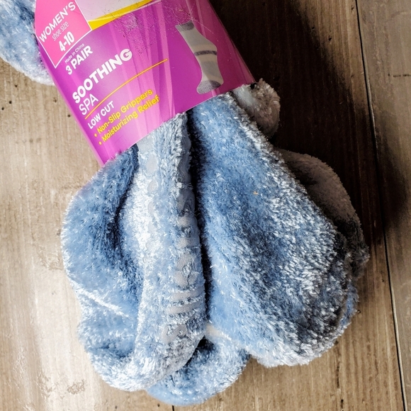 NWT Dr. Scholl's Women's Soothing Spa Socks Blue Low Cut 4-10 Shoe Size 3 Pairs - Picture 10 of 12